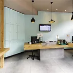 Ibis Centre Gare Saint Jean Euratlantique