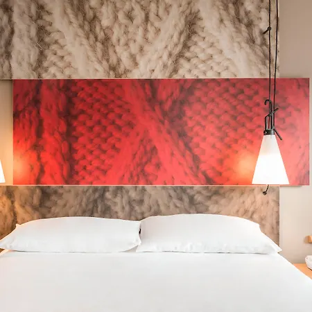 Hotel Ibis Centre Gare Saint Jean Euratlantique Bordeaux