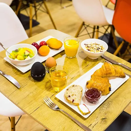 호텔 Ibis Centre Gare Saint Jean Euratlantique 3*