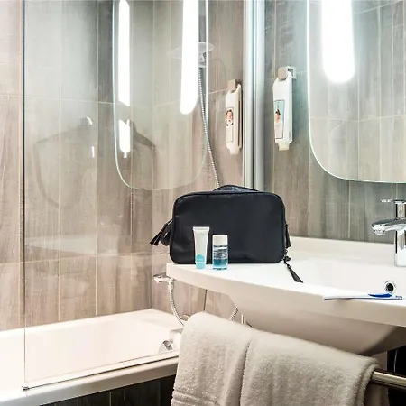 Ibis Centre Gare Saint Jean Euratlantique 3*