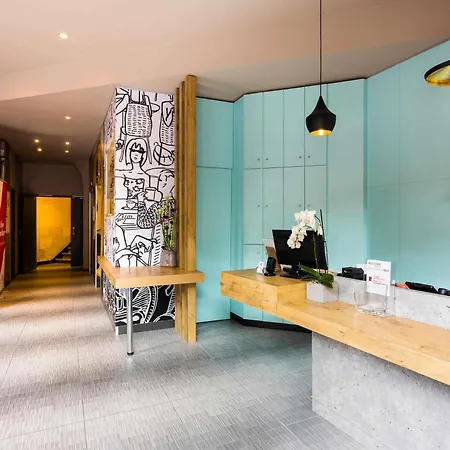 Ibis Centre Gare Saint Jean Euratlantique Hotel 3*