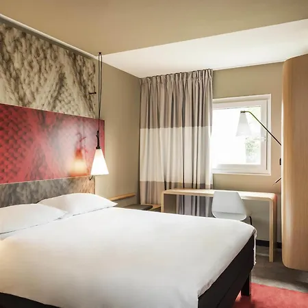 Ibis Centre Gare Saint Jean Euratlantique Bordeaux