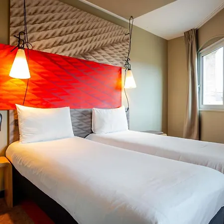 Ibis Centre Gare Saint Jean Euratlantique