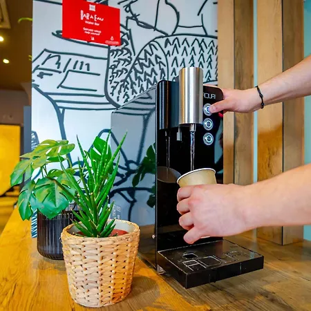 Hotel Ibis Centre Gare Saint Jean Euratlantique 3*