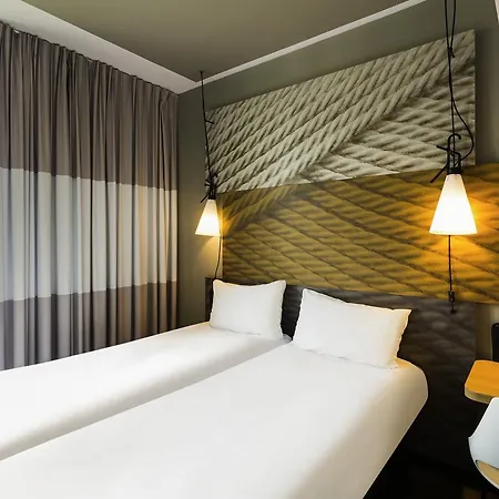 波尔多市中心圣让车站欧洲大西洋宜必思酒店 3* 波尔多