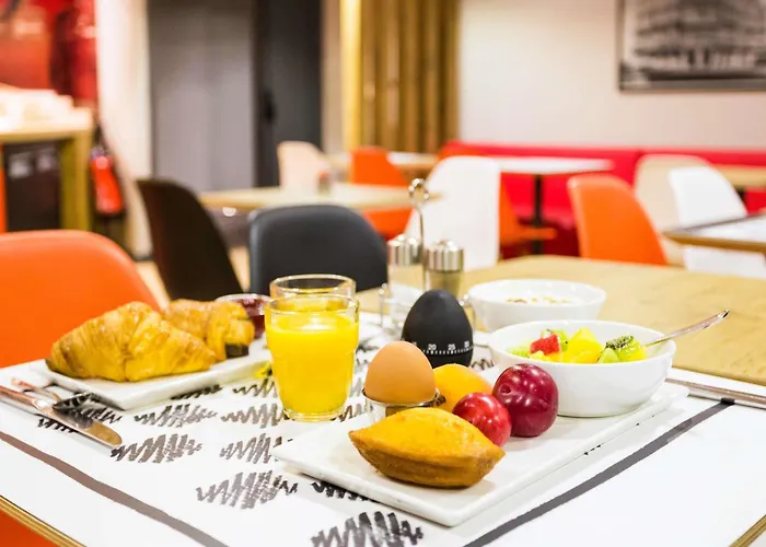 ホテル イビス サントル ガール サン ジャン ユーラトランティーク