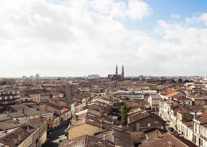 ホテル イビス サントル ガール サン ジャン ユーラトランティーク ボルドー