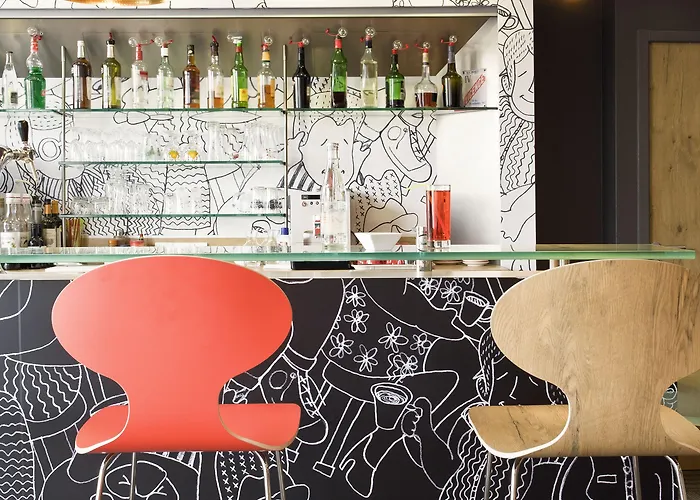 ホテル イビス サントル ガール サン ジャン ユーラトランティーク ボルドー