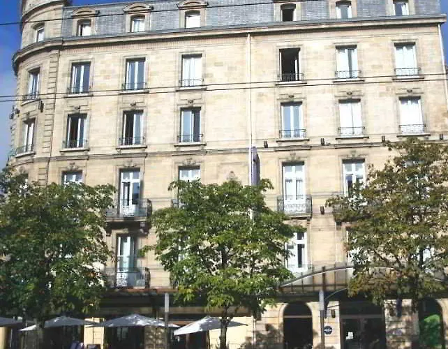 ホテル イビス サントル ガール サン ジャン ユーラトランティーク