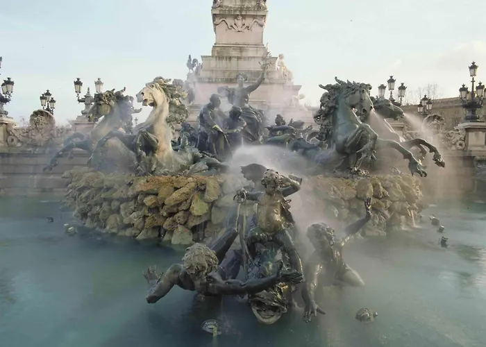 Ibis Centre Gare Saint Jean Euratlantique 3*