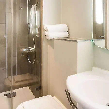 Ibis Centre Gare Saint Jean Euratlantique Hotel 3*