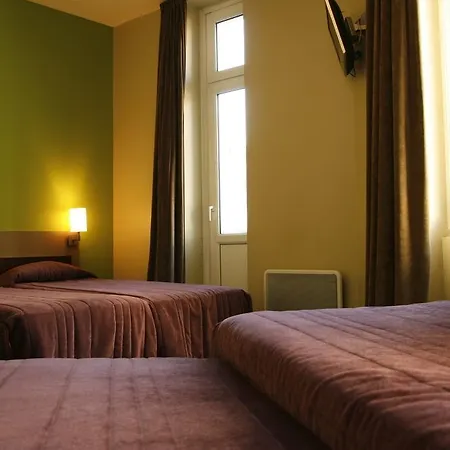 Ibis Centre Gare Saint Jean Euratlantique 3*