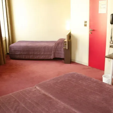 Ibis Centre Gare Saint Jean Euratlantique Hotel